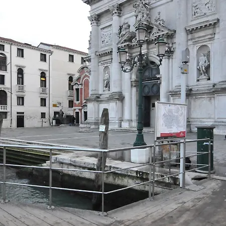 Ca Del Modena Only