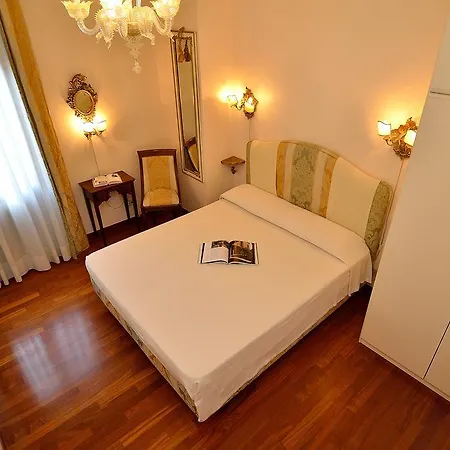 Ca Del Modena Only