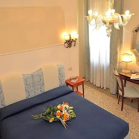 Alojamento de Acomodação e Pequeno-almoço Cà Del Modena 3*