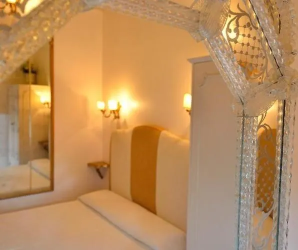 Frühstückspension Ca Del Modena Only 3*