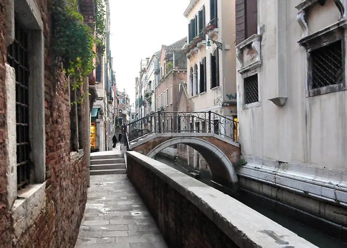 Bed and Breakfast Ca Del Modena Only 3*