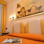 Ca Del Modena Only 3* Venedig