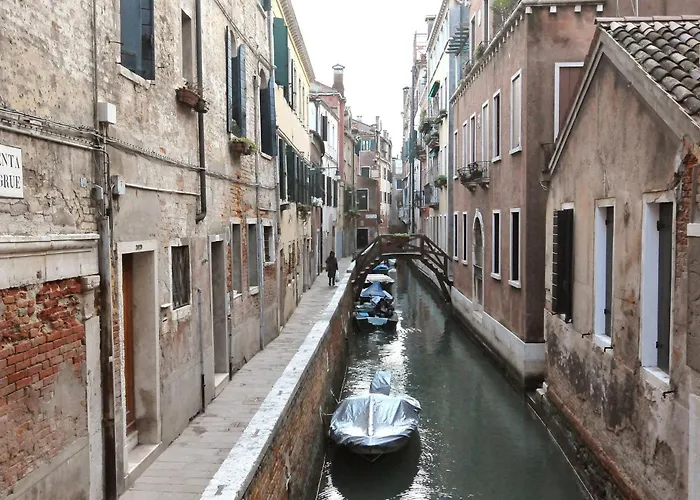 Bed & Breakfast Cà Del Modena 3*