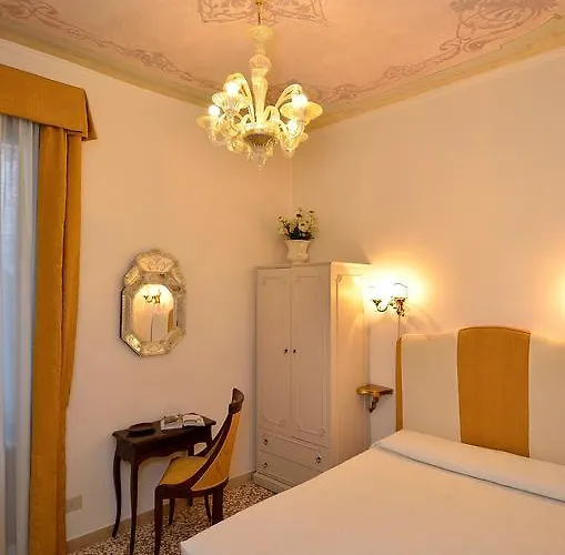 Ca Del Modena Only Panzió 3*